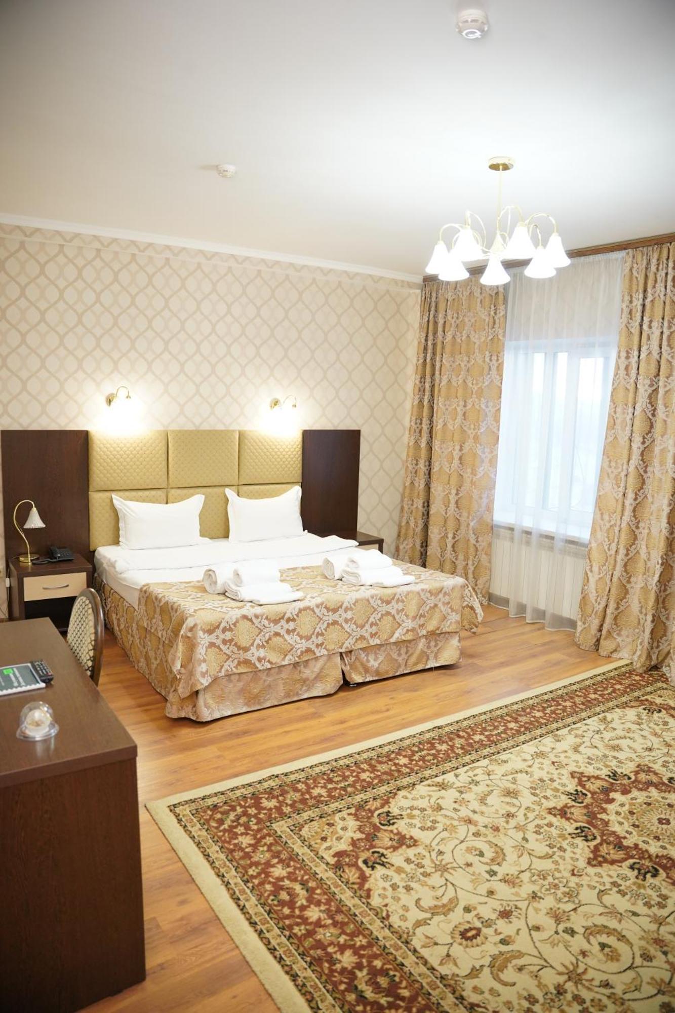 Sultan Beibarys Hotel Nur-Sultan  Exterior photo