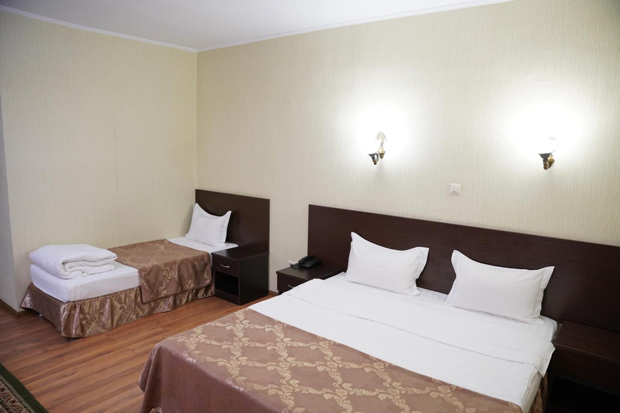 Sultan Beibarys Hotel Nur-Sultan  Exterior photo